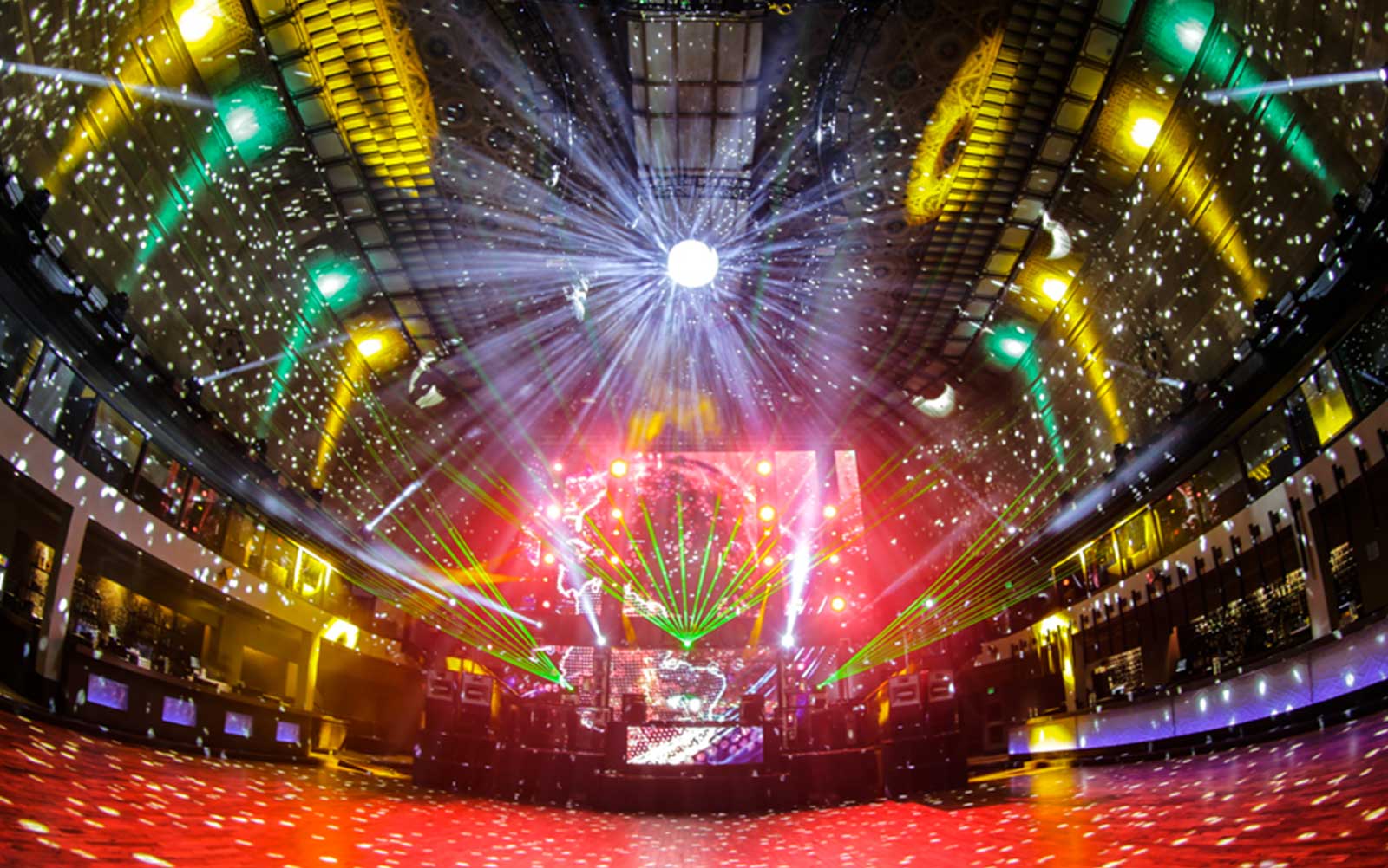 Nightclub & Bar