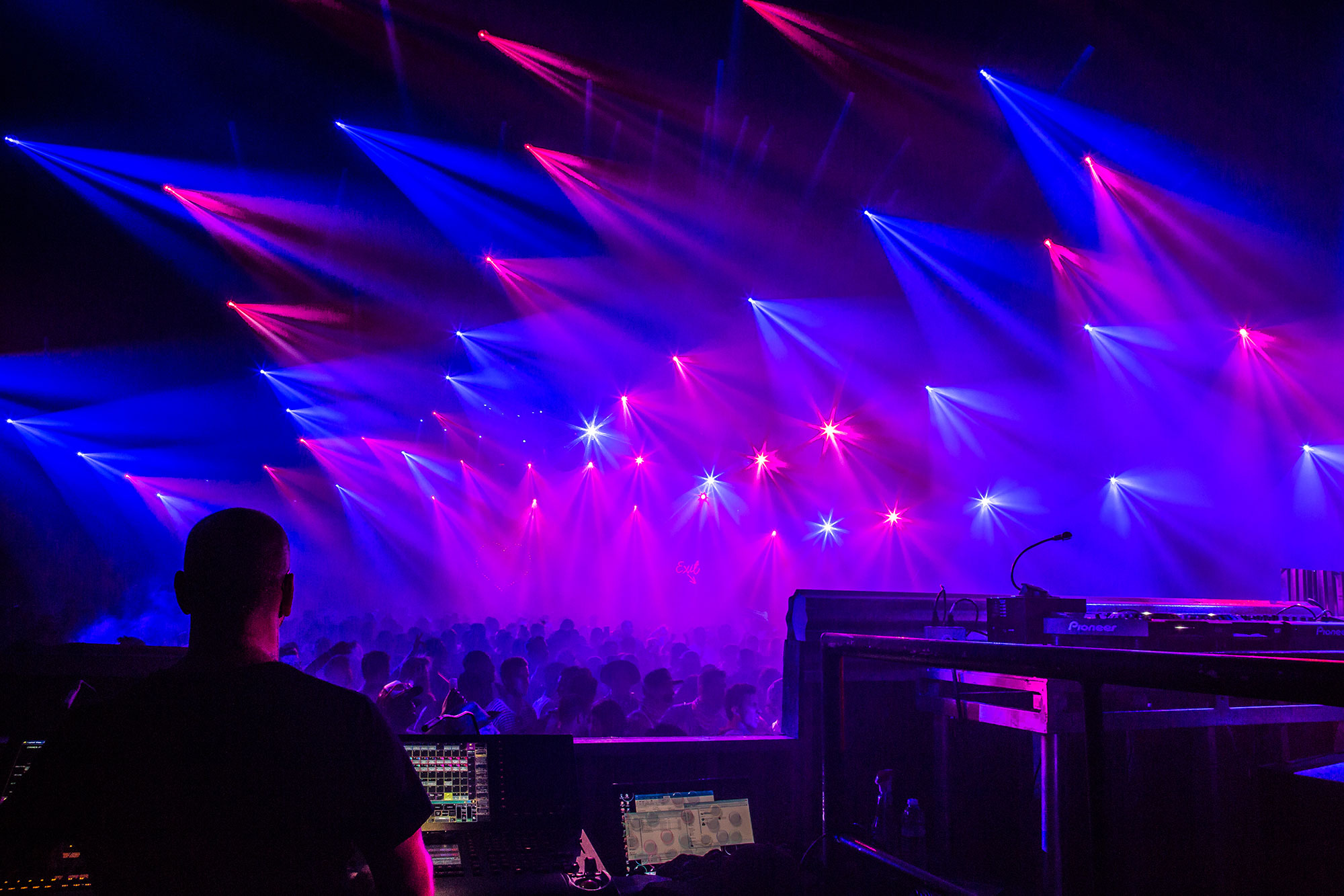 Live Design